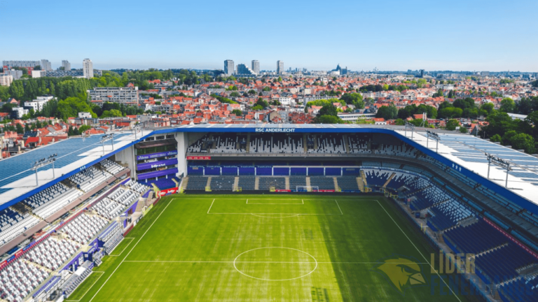 Fenerbahçe, Tarihi Lotto Park Stadında Tur Mücadelesi Verecek