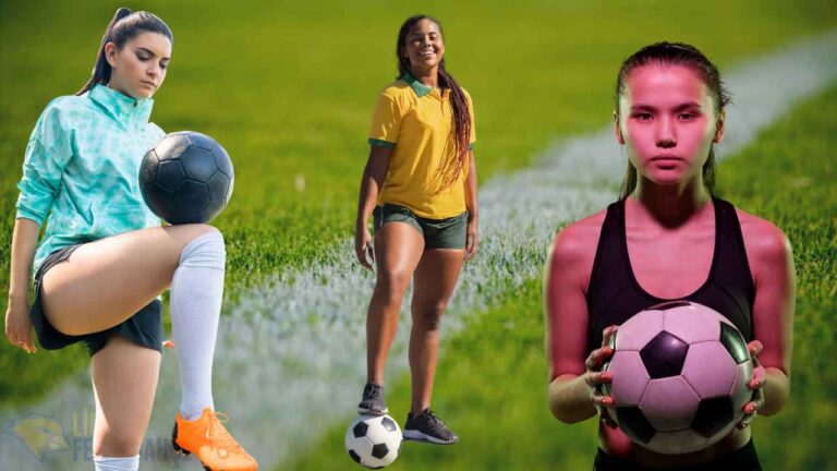 8 Mart Dünya Kadınlar Günü'nde Futbol Sahalarında Anlamlı Pankart